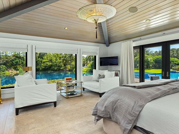 3 Peacock Lane, Village Of Golf FL 33436