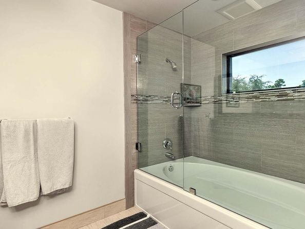 3 Peacock Lane, Village Of Golf FL 33436