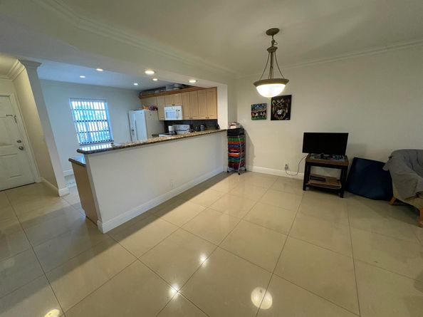 1400 NW 45th Street B7, Deerfield Beach FL 33064