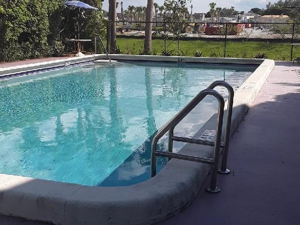 1400 NW 45th Street B7, Deerfield Beach FL 33064