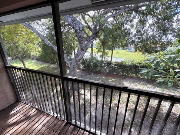 1400 NW 45th Street B7, Deerfield Beach FL 33064