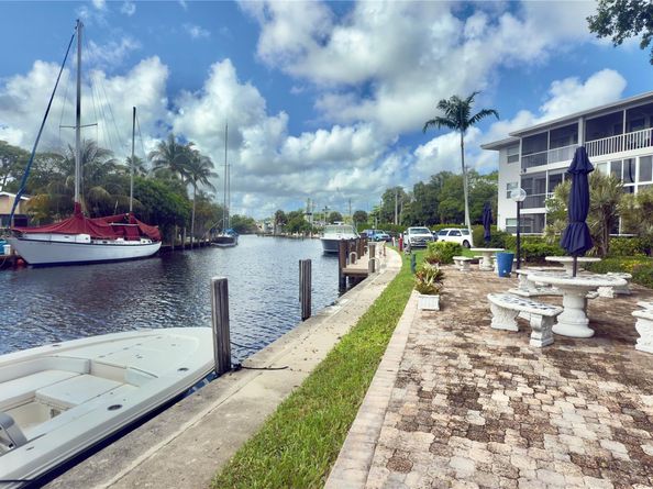 1200 SW 12th St 305, Fort Lauderdale FL 33315