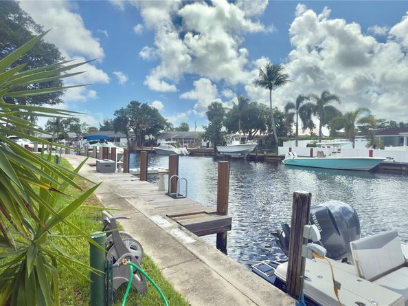 1200 SW 12th St 305, Fort Lauderdale FL 33315