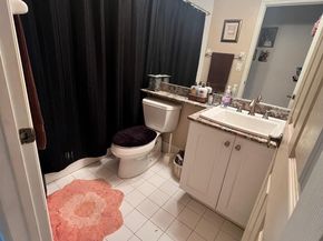 13813 NW 22nd St, Sunrise FL 33323
