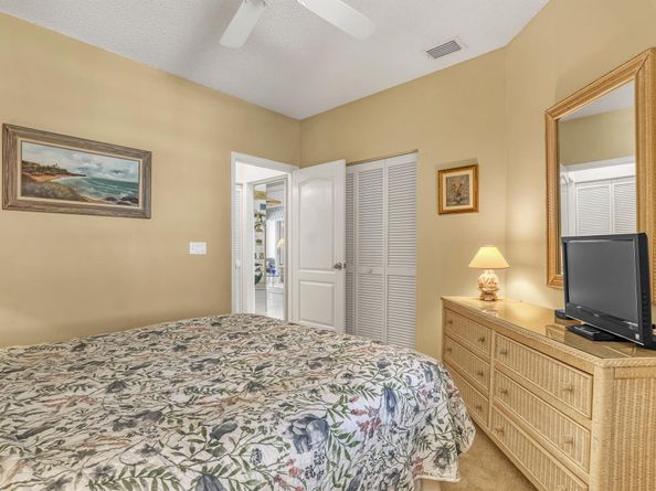 216 Eagleton Lake Boulevard, Palm Beach Gardens FL 33418