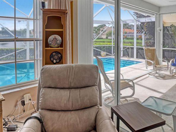 216 Eagleton Lake Boulevard, Palm Beach Gardens FL 33418