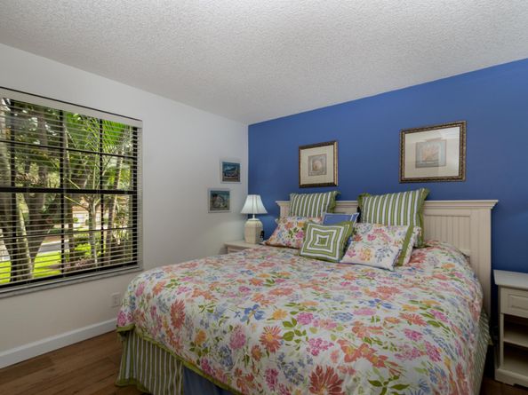 7979 La Mirada Drive, Boca Raton FL 33433