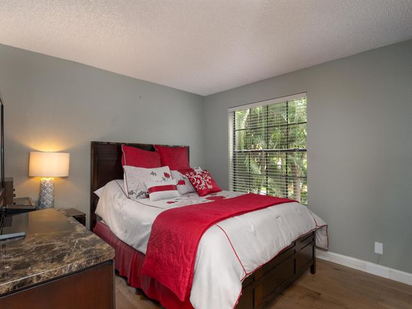 7979 La Mirada Drive, Boca Raton FL 33433