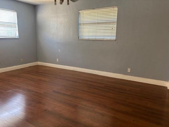 1760 Cathedral Dr, Margate FL 33063