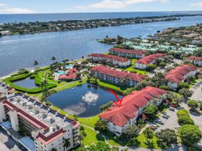 102 Half Moon Circle B3, Hypoluxo FL 33462
