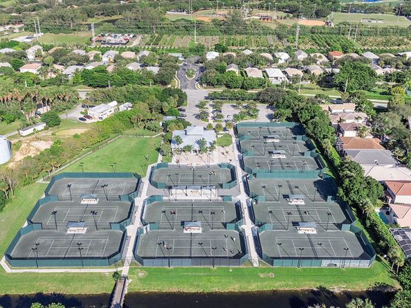 8318 W Blue Spring Drive, Parkland FL 33067