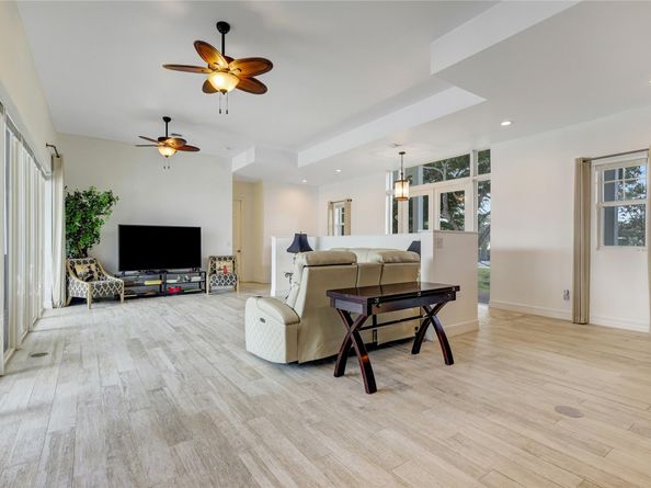 6601 Appaloosa Trl, Southwest Ranches FL 33330