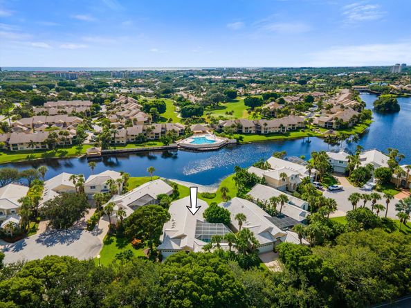 17104 Crossgate Drive, Jupiter FL 33477