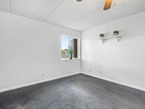 1876 Fairview Villas Drive 3, Palm Springs FL 33406