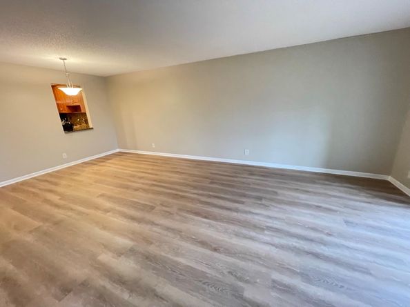 8161 SW 24th Ct 403, Davie FL 33324