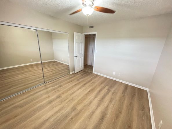 8161 SW 24th Ct 403, Davie FL 33324