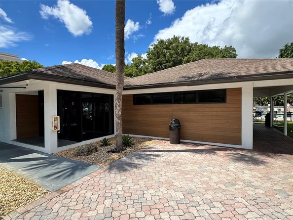 2650 S Course Dr 401, Pompano Beach FL 33069