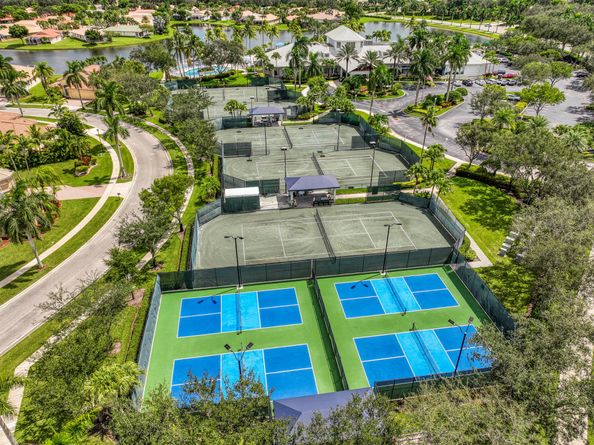 9270 Heron Cove Drive, West Palm Beach FL 33411