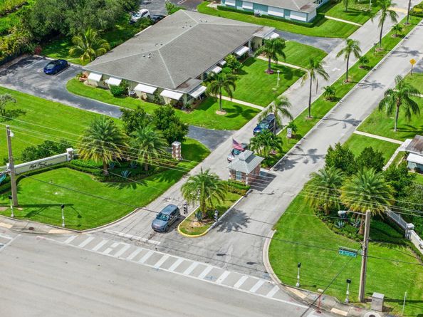 195 High Point Terrace E D, Delray Beach FL 33445