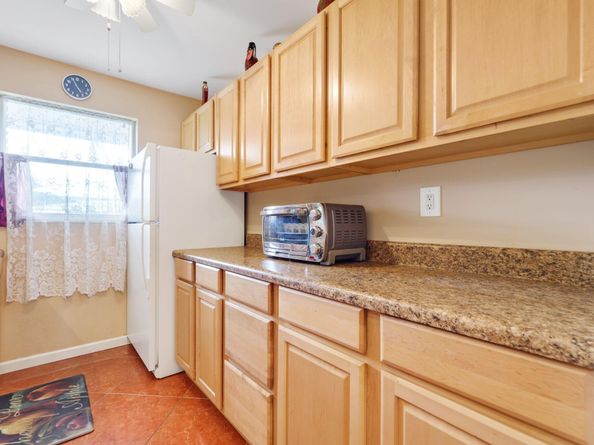 195 High Point Terrace E D, Delray Beach FL 33445