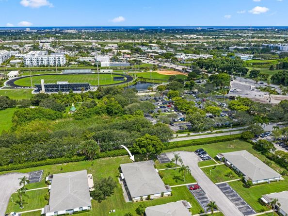 195 High Point Terrace E D, Delray Beach FL 33445