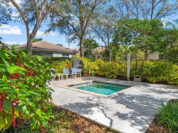 6638 NW 27th Avenue, Boca Raton FL 33496