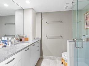 2300 NE 33rd Ave 602, Fort Lauderdale FL 33305