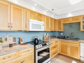 2300 NE 33rd Ave 602, Fort Lauderdale FL 33305