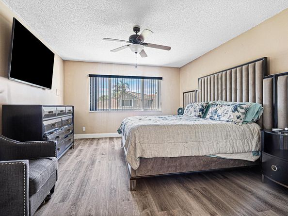 15822 SW 10 Street, Pembroke Pines FL 33027