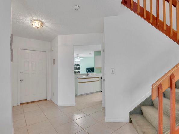 1302 Ocean Dunes Circle, Jupiter FL 33477