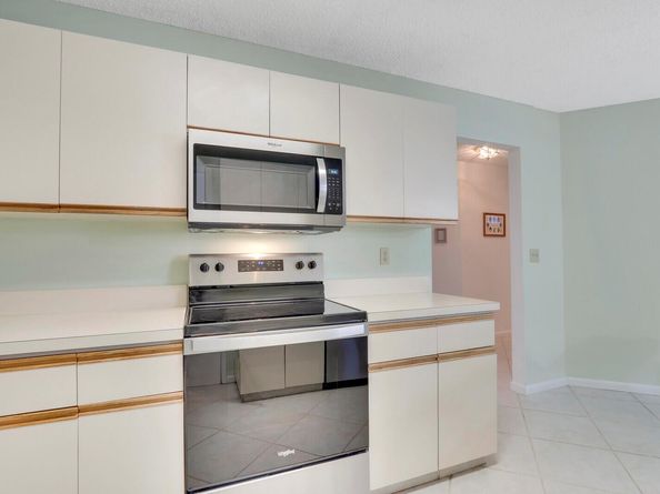 1302 Ocean Dunes Circle, Jupiter FL 33477