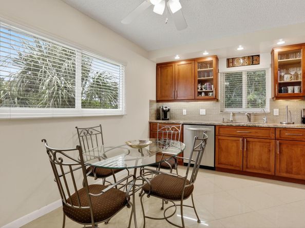1502 Cayman Way A4, Coconut Creek FL 33066