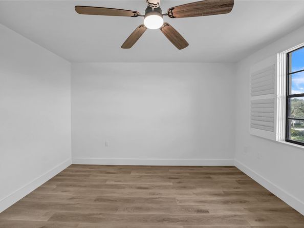 6037 Balboa Circle 401, Boca Raton FL 33433
