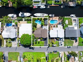 2454 Tortugas Ln, Fort Lauderdale FL 33312