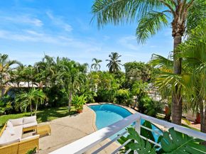 2454 Tortugas Ln, Fort Lauderdale FL 33312