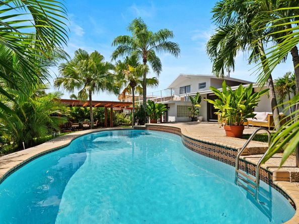 2454 Tortugas Ln, Fort Lauderdale FL 33312