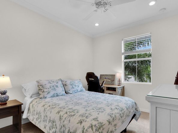 1169 E Dakota Drive, Jupiter FL 33458