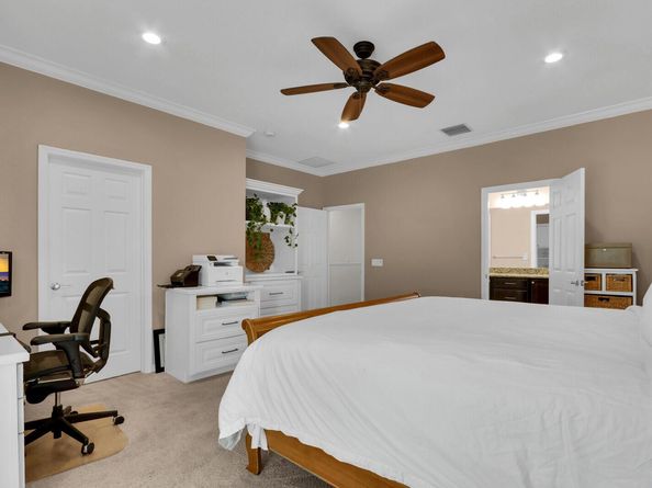 1169 E Dakota Drive, Jupiter FL 33458