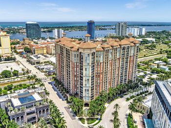550 Okeechobee Boulevard