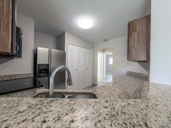 3401 NW 44th Street 206, Lauderdale Lakes FL 33309