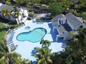 3401 NW 44th Street 206, Lauderdale Lakes FL 33309