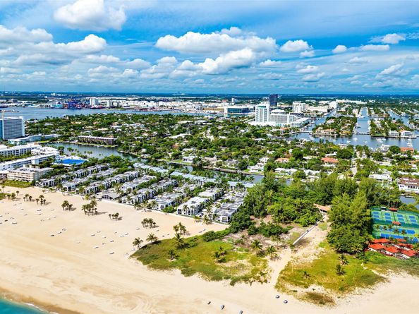 1578 S Ocean Lane 114, Fort Lauderdale FL 33316