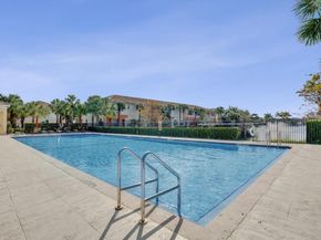 608 SW 3rd Ave, Pompano Beach FL 33060