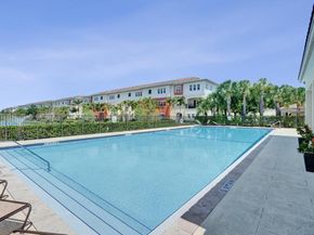 608 SW 3rd Ave, Pompano Beach FL 33060