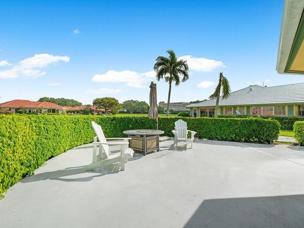 362 Yorktowne Circle, Atlantis FL 33462