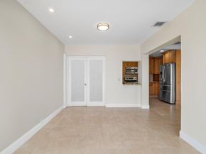 362 Yorktowne Circle, Atlantis FL 33462