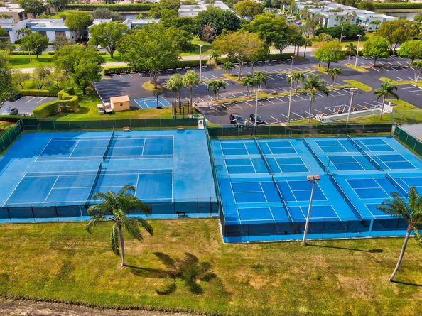 15216 Lakes Of Delray Boulevard 140, Delray Beach FL 33484