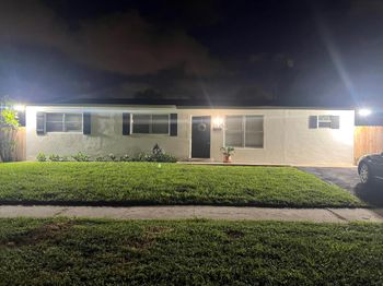 1525 S 24th Court
