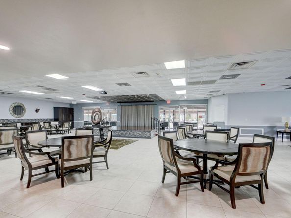 190 Lake Meryl Drive, West Palm Beach FL 33411