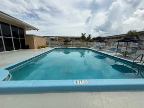 2141 NE 1st Ct 102, Boynton Beach FL 33435